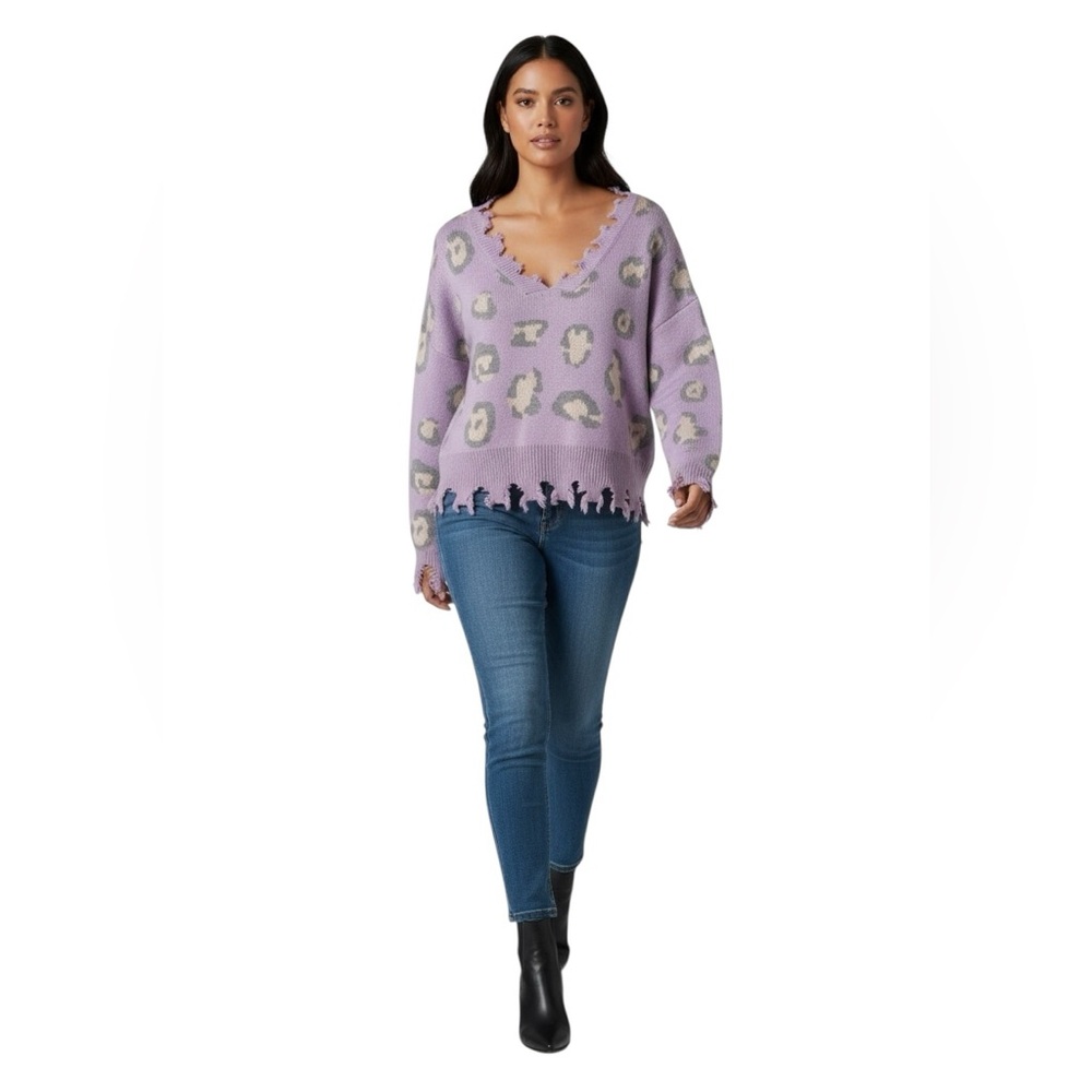 Miracle Lavender Animal print V-Neck Long Sleeve Sweater - Picture 5 of 7